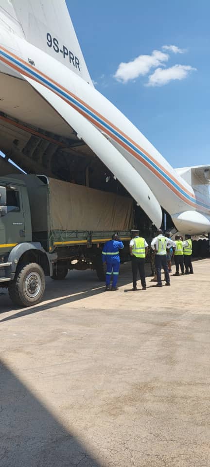 Déchargement en cours à Kamuzu - Lilongwe (LLW)